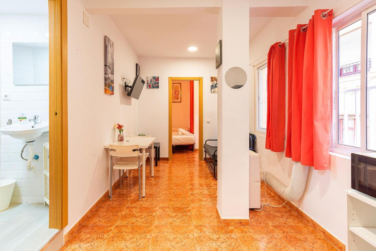Soho Rooms Citycenter, Young People Only Málaga Oda fotoğraf